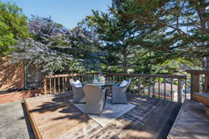  Photo 49