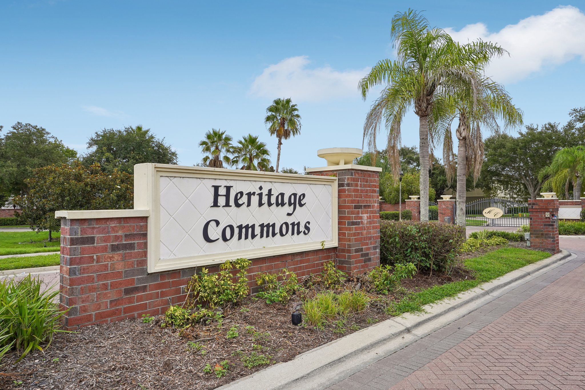 Heritage Commons Dr-0608-901.jpg