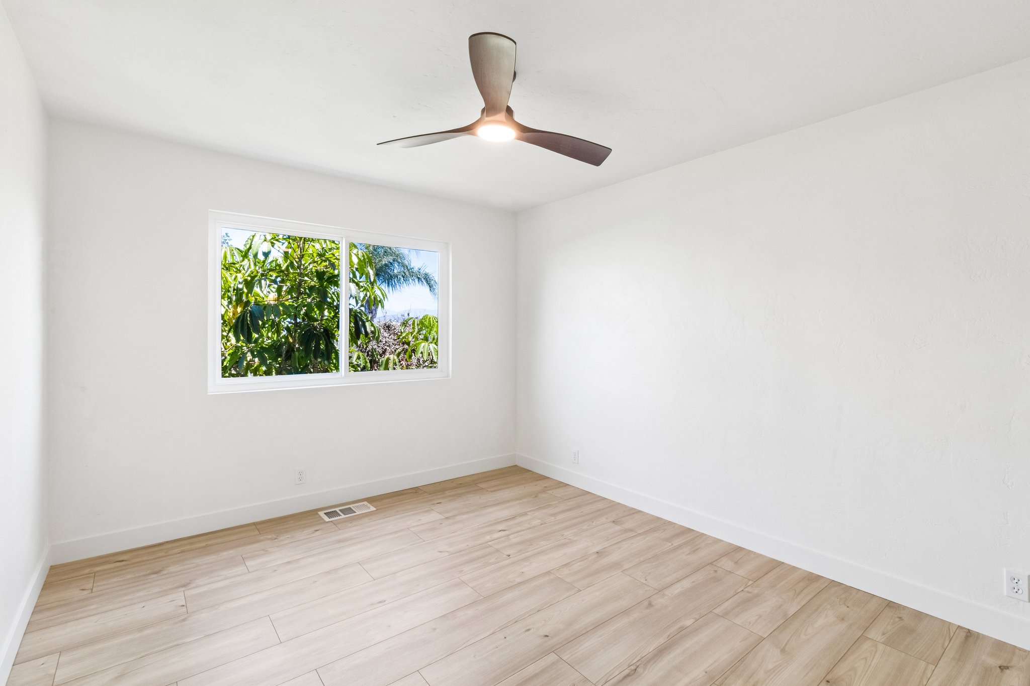 Park Hill Ln-S2706-021.jpg