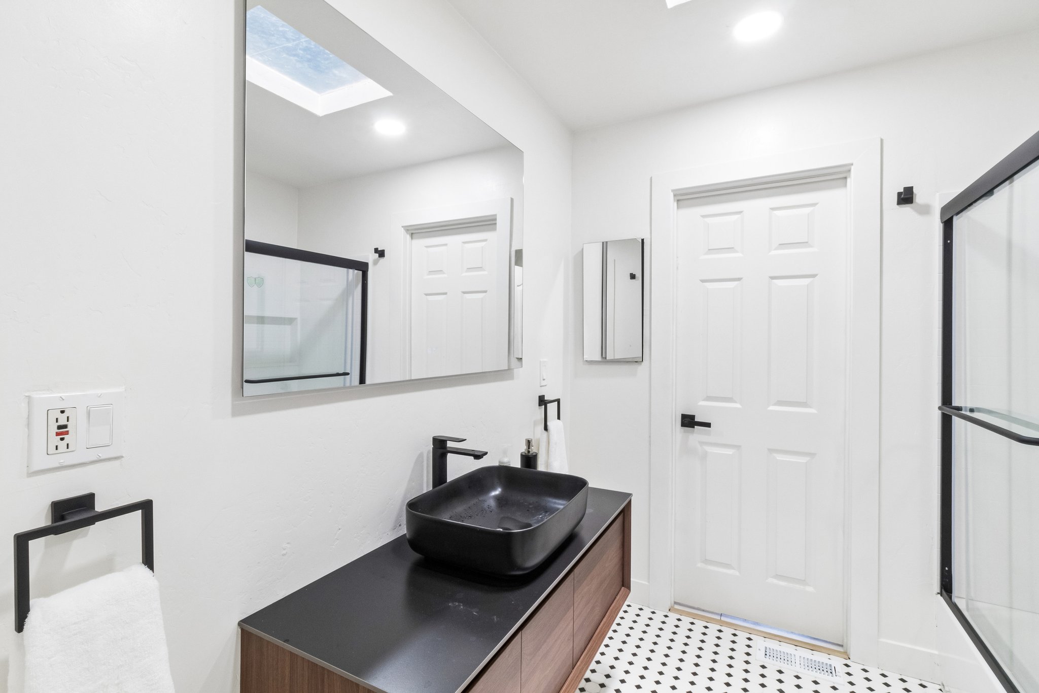 Park Hill Ln-S2706-027.jpg