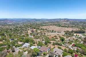 Park Hill Ln-S2706-063.jpg