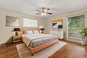 DSC08506 virtually staged.jpeg