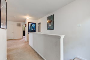  Photo 39