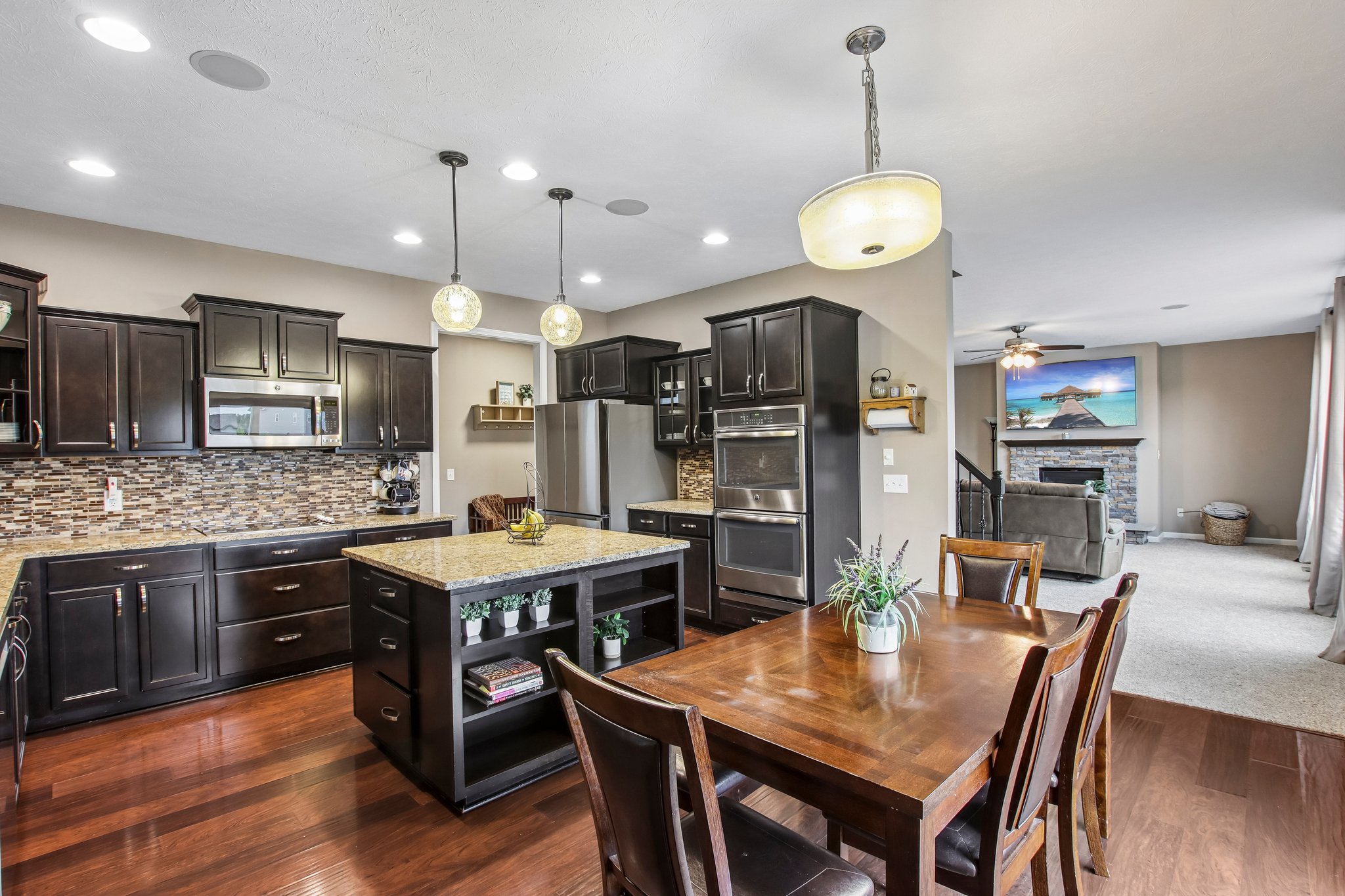 Bentree Blvd-S0605-017.jpg