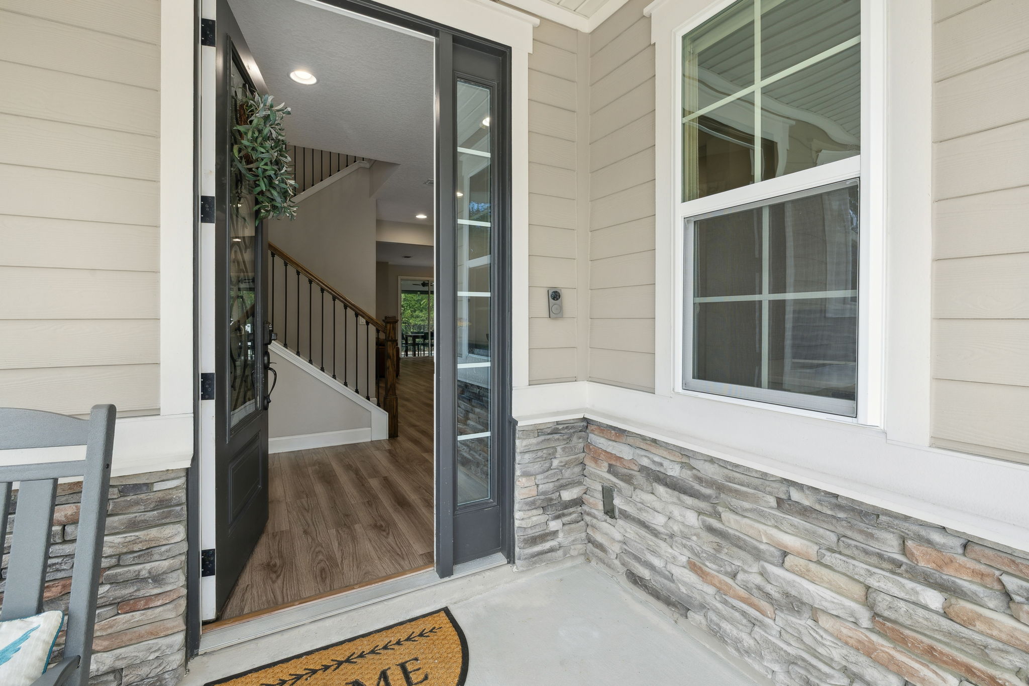Front Entry DetailFront Entry Detail