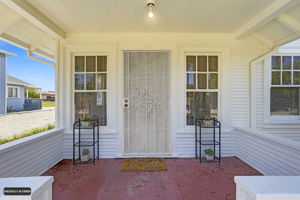Covered Front Porch