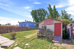  Photo 41