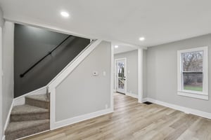 N Pearl St-S1101-005.jpg