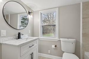 N Pearl St-S1101-020.jpg