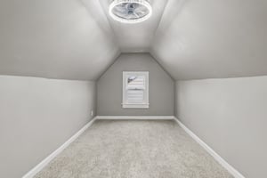 N Pearl St-S1101-027.jpg