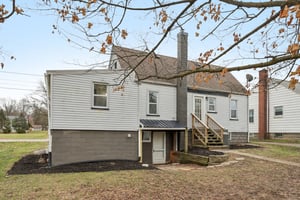 N Pearl St-S1101-040.jpg