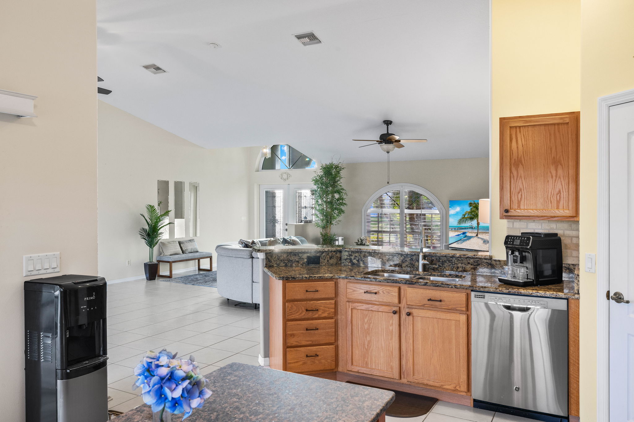 Kitchen (2)