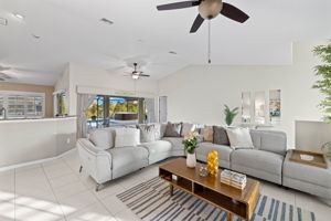 Living Room (4)