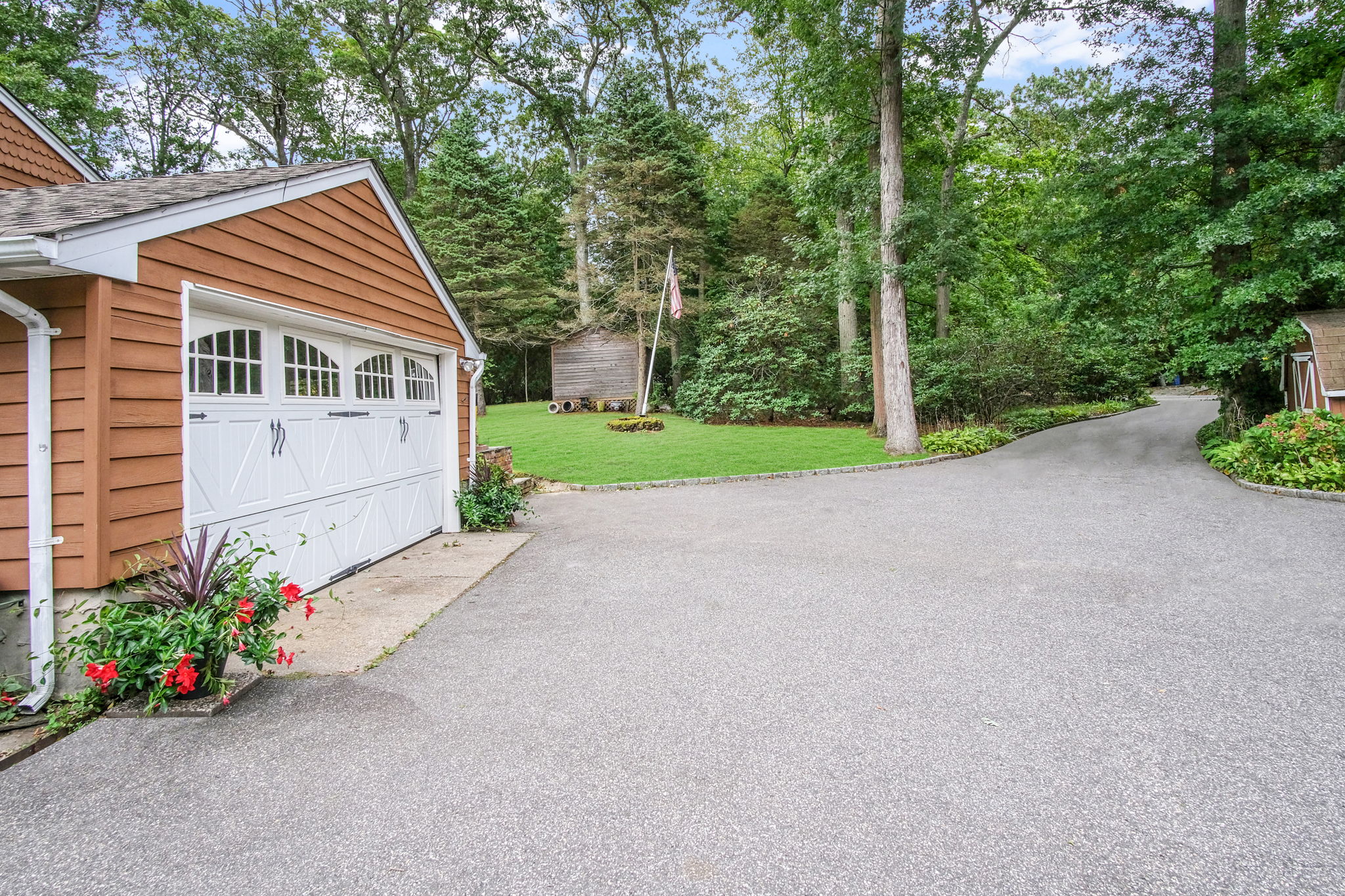133 Old Field Rd, Huntington, NY 11743, USA Photo 8