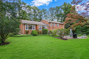 133 Old Field Rd, Huntington, NY 11743, USA Photo 4