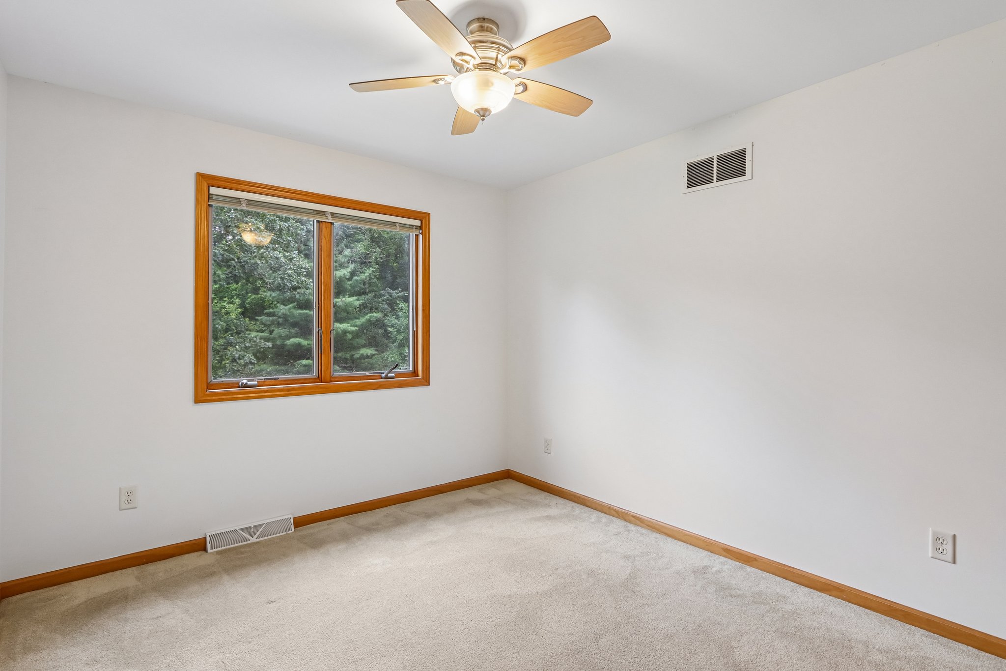 Phillips Ln-S1509-027.jpg