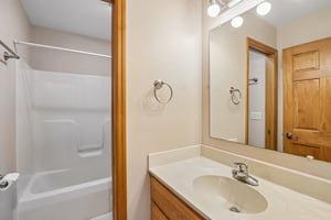 Phillips Ln-S1509-039.jpg