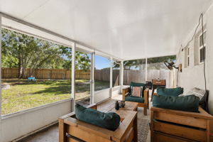 Screened-in Porch