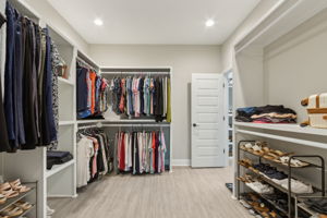 Primary Bedroom Closet