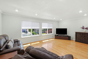 006_F8_133 Stratford St