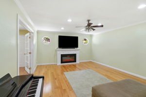011_F8_133 Stratford St