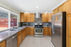 016_F8_133 Stratford St