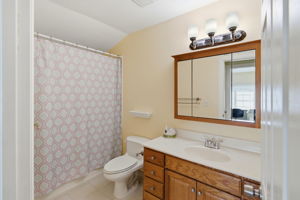041_F8_133 Stratford St
