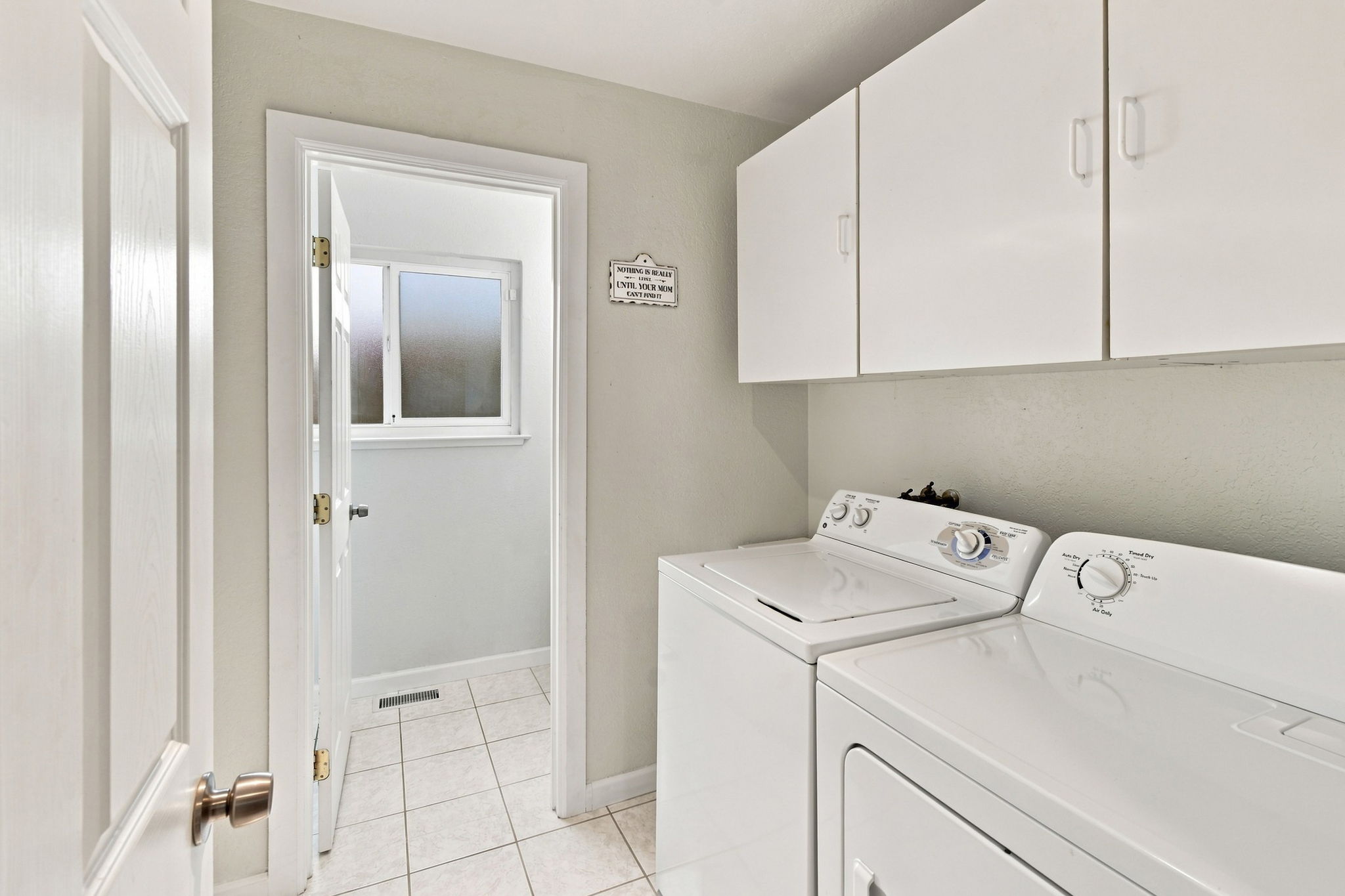 048_F8_133 Stratford St