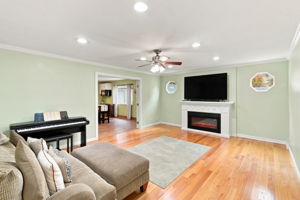 006_F8_133 Stratford St