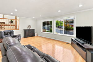 012_F8_133 Stratford St