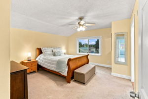 039_F8_133 Stratford St