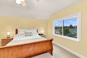 042_F8_133 Stratford St