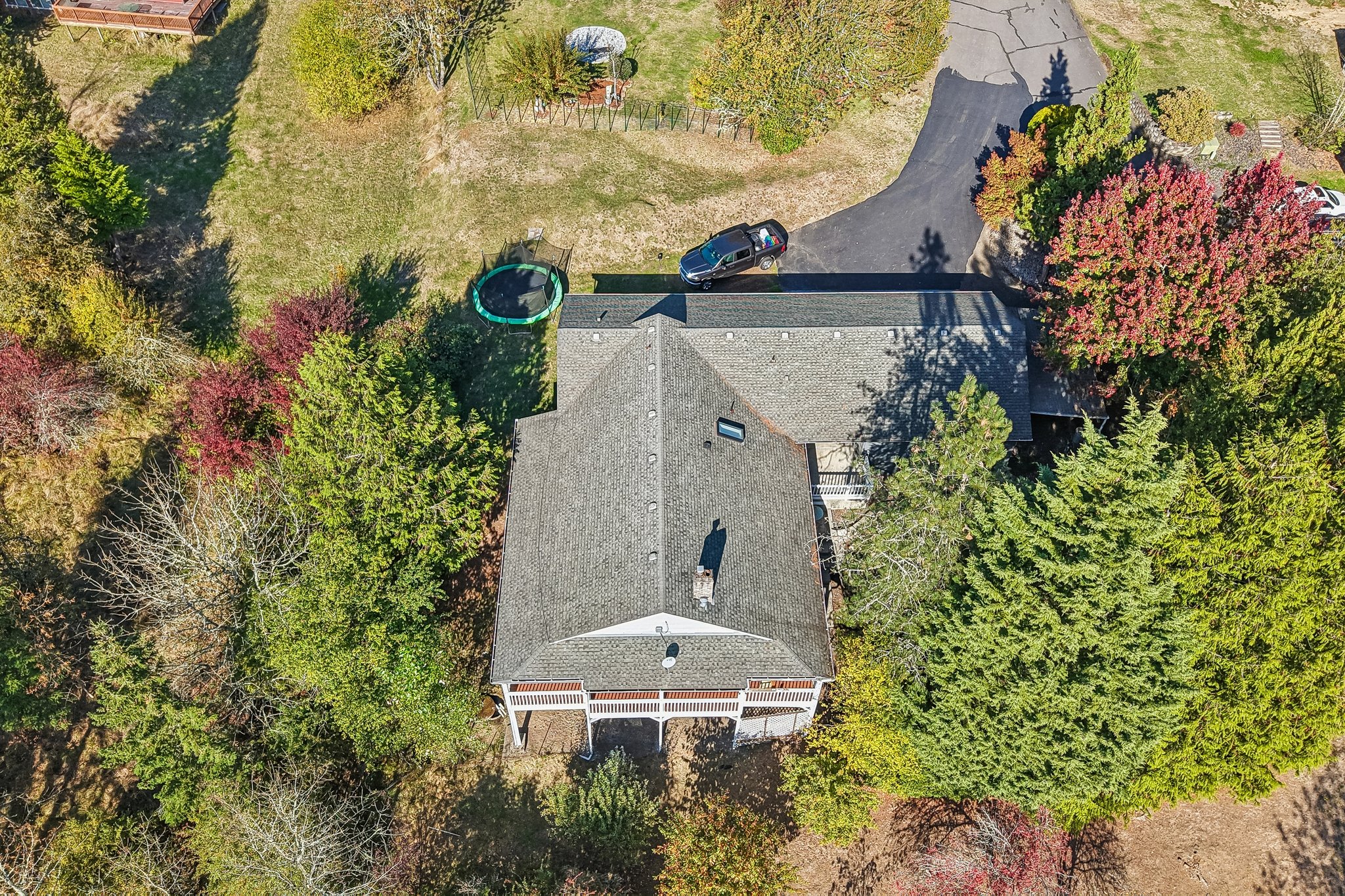 Sunnyside Dr-S2210-116.jpg