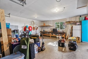Sunnyside Dr-S2210-064.jpg