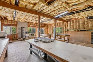 Sunnyside Dr-S2210-067.jpg