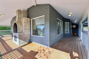 Sunnyside Dr-S2210-073.jpg
