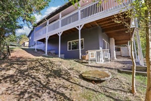 Sunnyside Dr-S2210-089.jpg