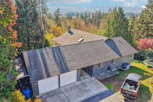 Sunnyside Dr-S2210-094.jpg