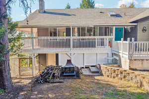 Sunnyside Dr-S2210-119.jpg