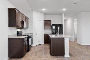 133 Whipporwill Ln, San Marcos, TX 78666, USA Photo 14