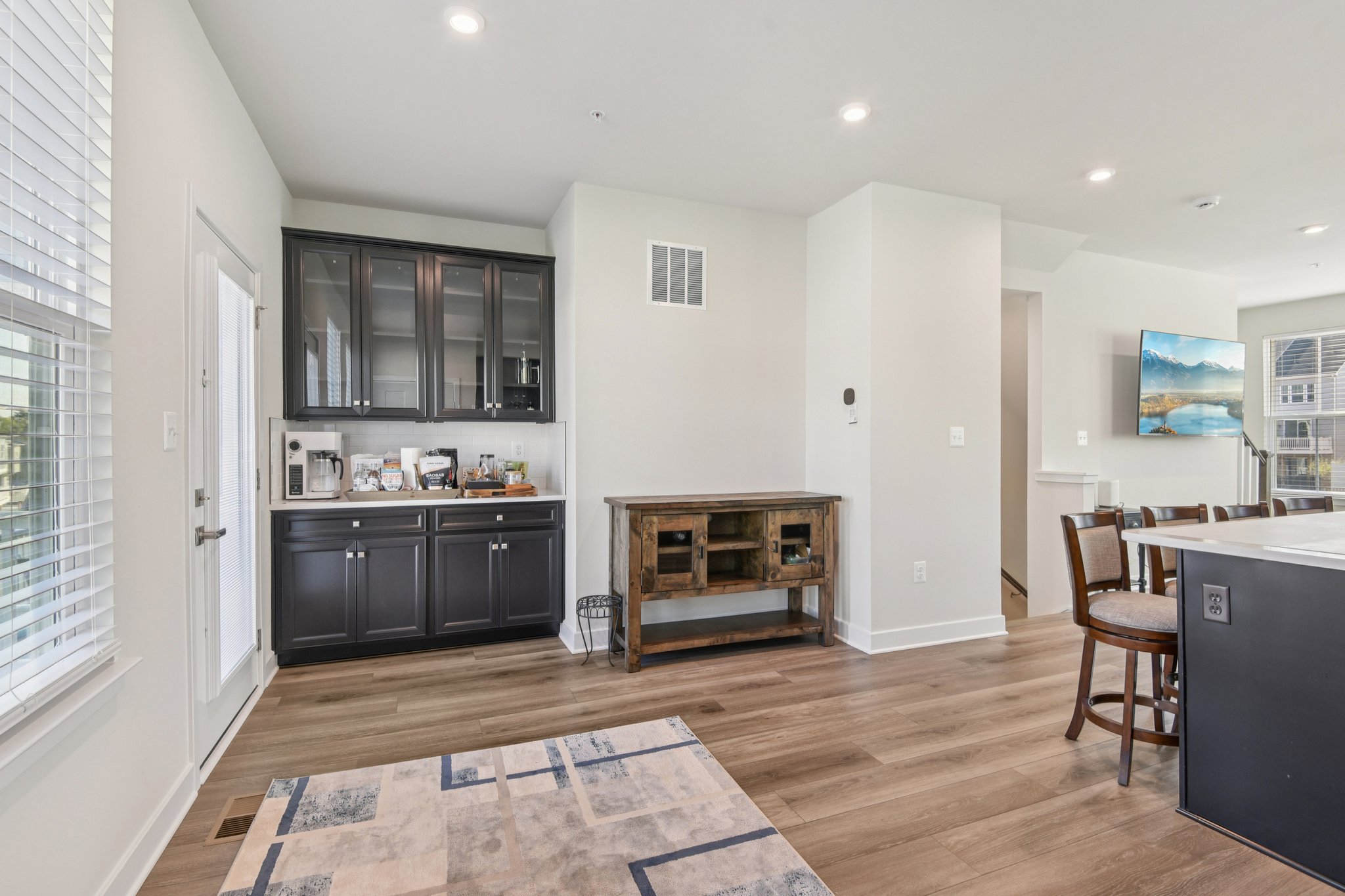 Woodgate Cir-S1704-010.jpg