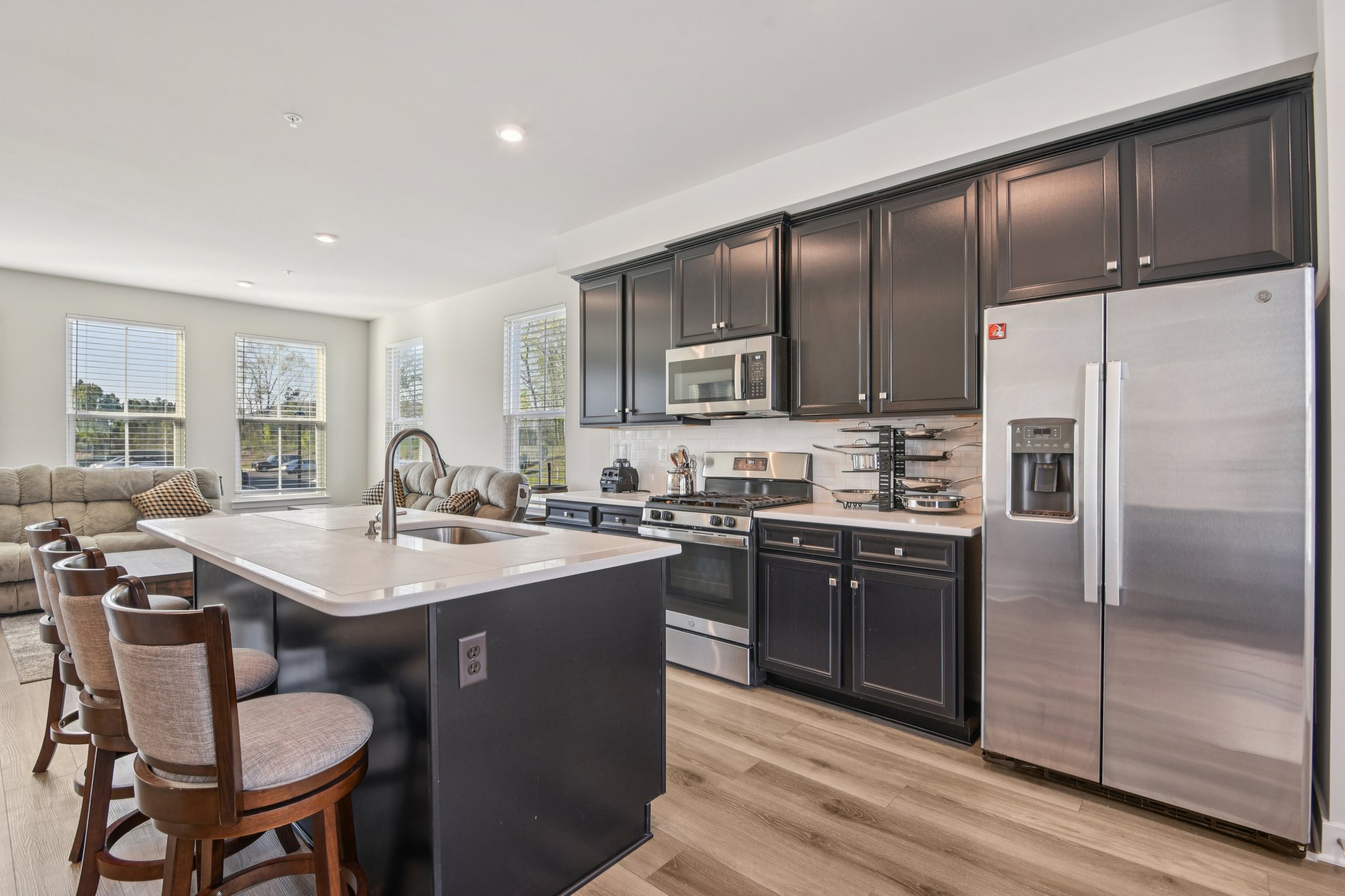 Woodgate Cir-S1704-014.jpg