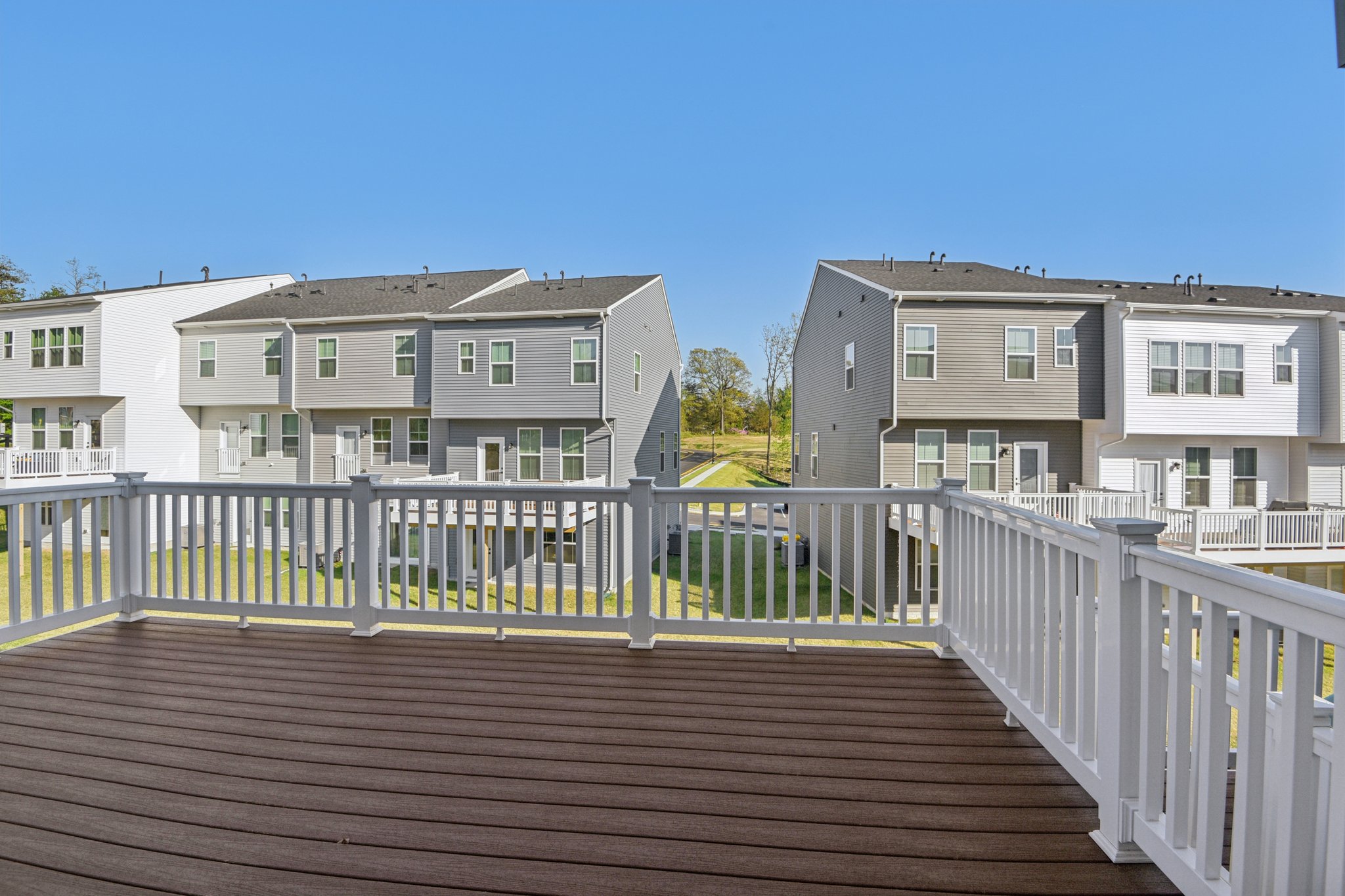 Woodgate Cir-S1704-033.jpg