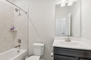 Woodgate Cir-S1704-022.jpg