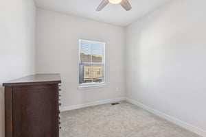 Woodgate Cir-S1704-023.jpg