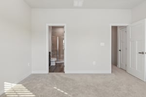 Woodgate Cir-S1704-031.jpg