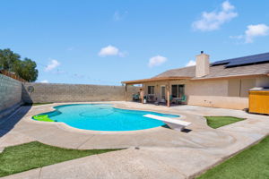  Photo 40