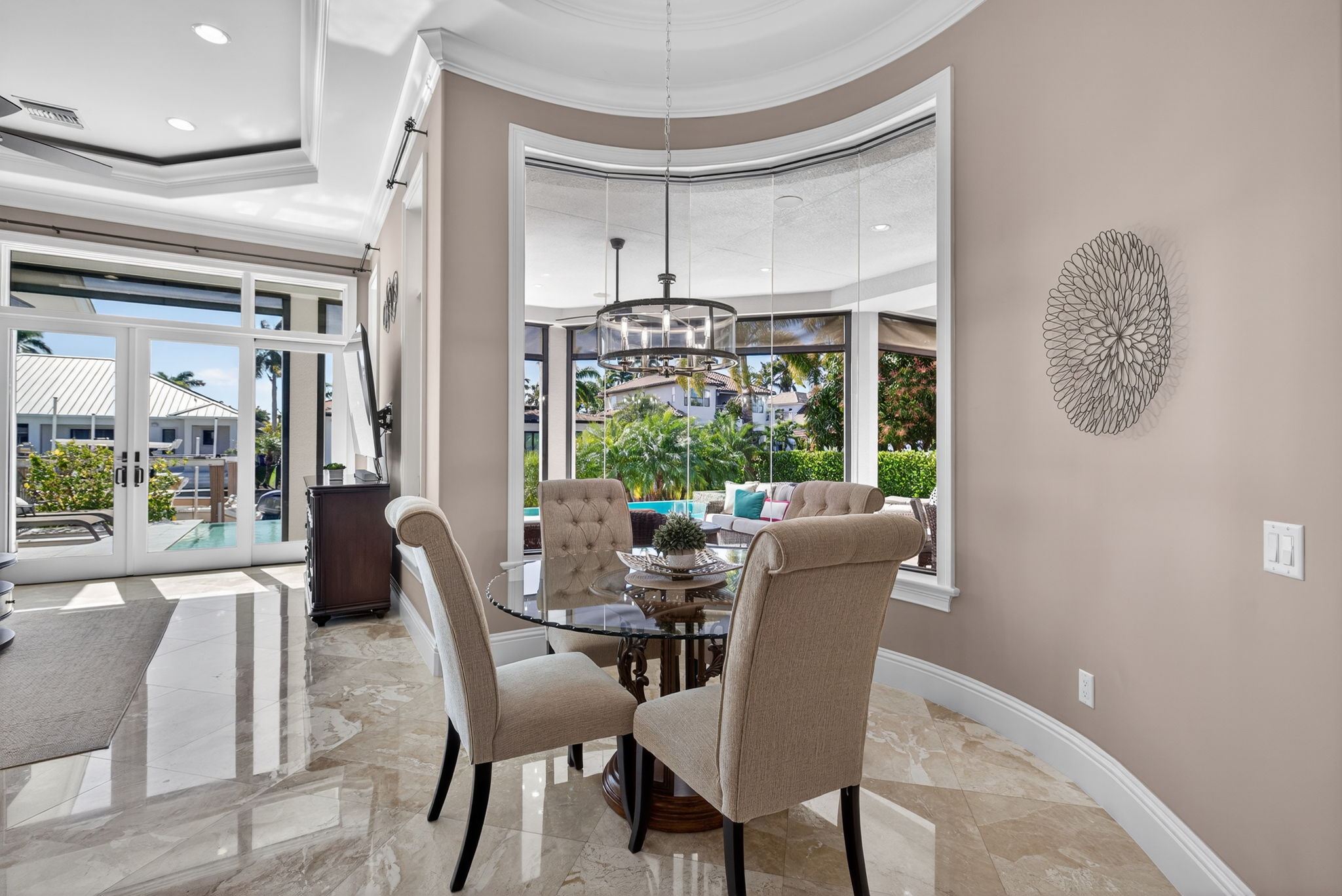 Breakfast Nook 1 of 2