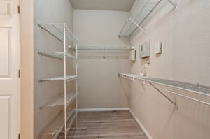 Old Spanish Trl apt 7306-0305-019.jpg