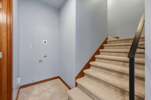 2nd Washer/Dryer hookup, downstairs landing